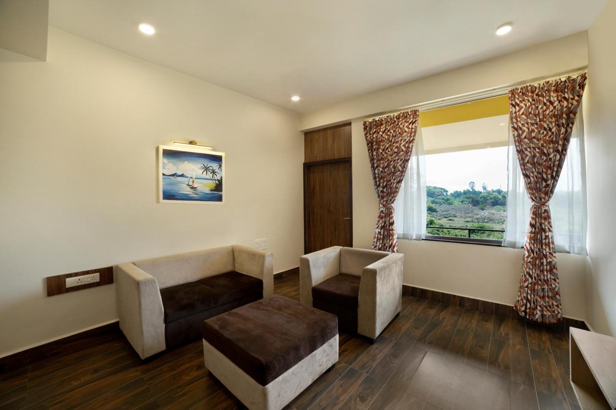 Sterling Karwar Hotel Buitenkant foto