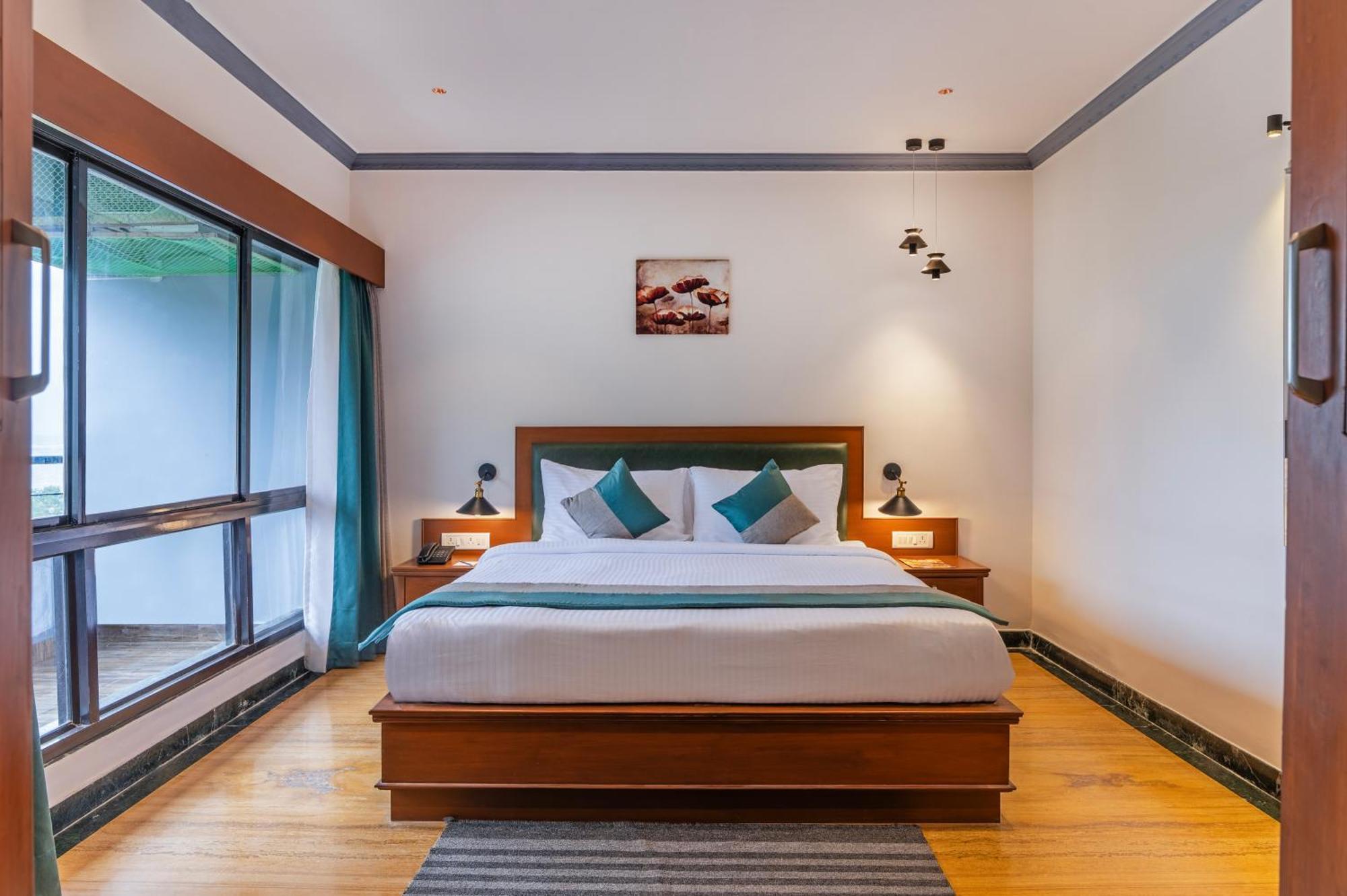 Sterling Karwar Hotel Buitenkant foto