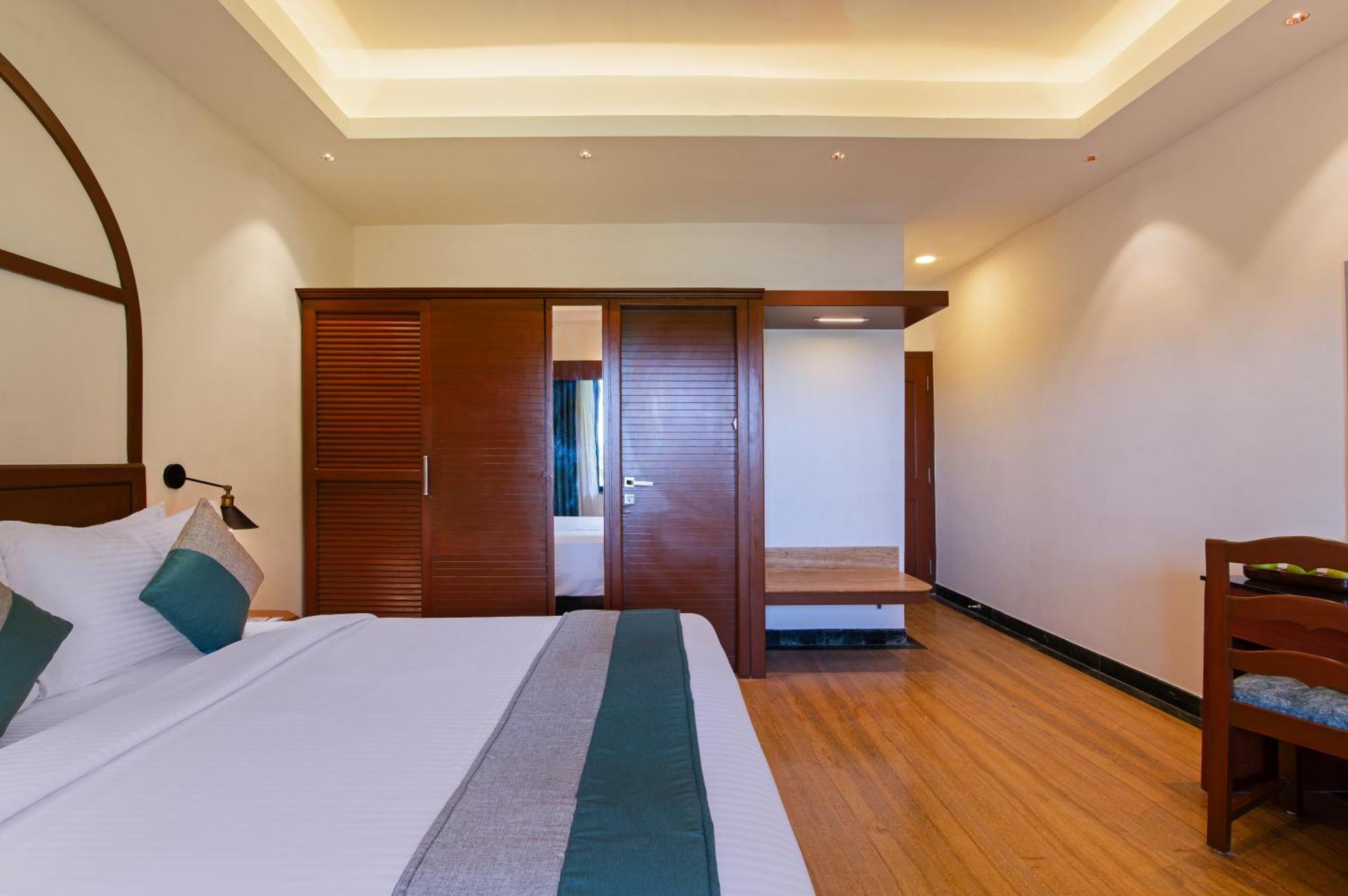 Sterling Karwar Hotel Buitenkant foto