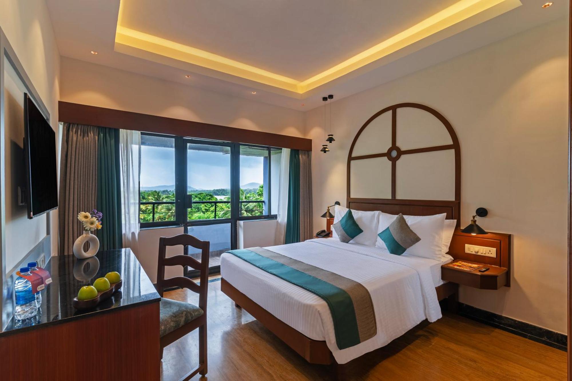Sterling Karwar Hotel Buitenkant foto