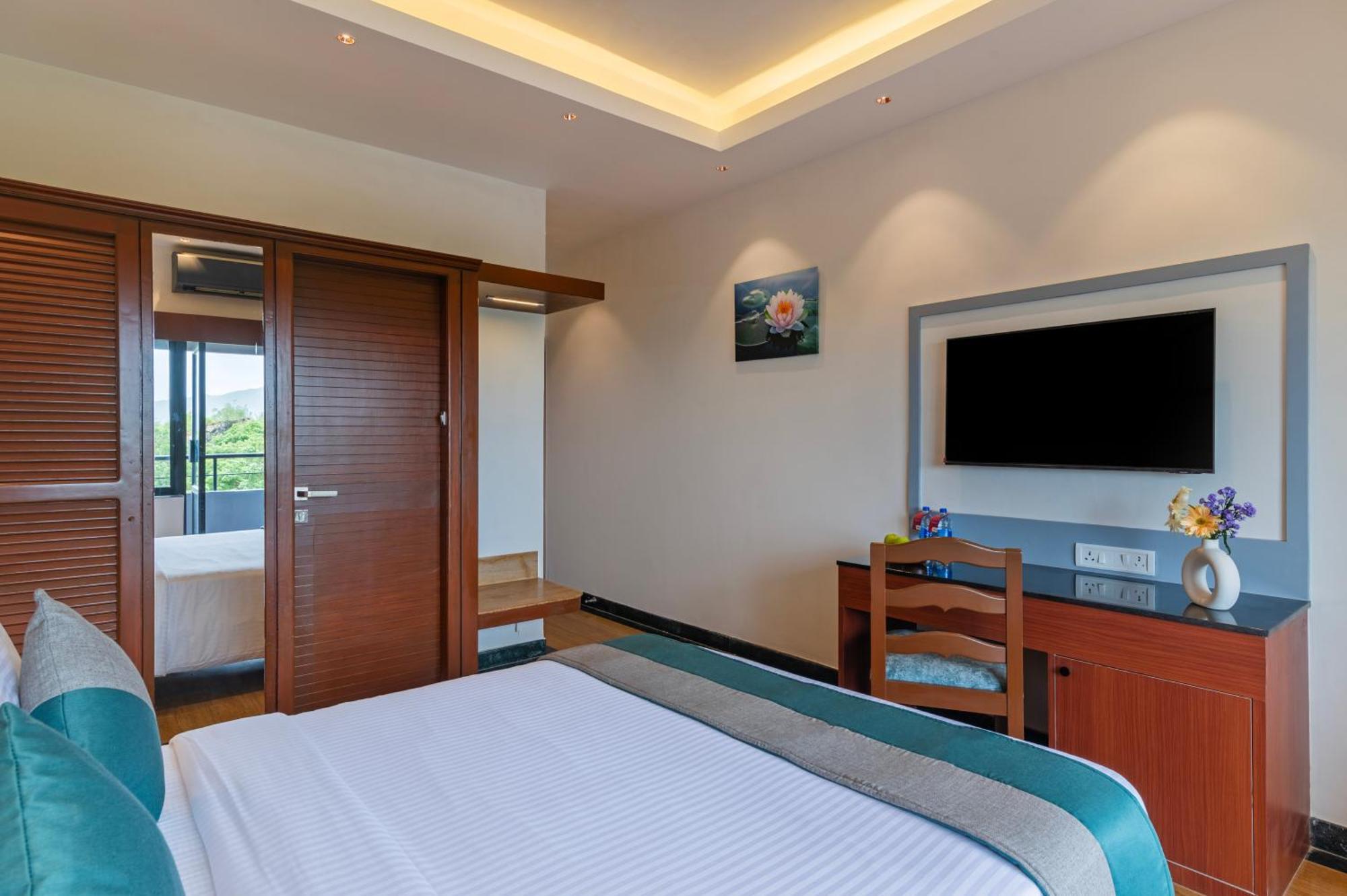 Sterling Karwar Hotel Buitenkant foto