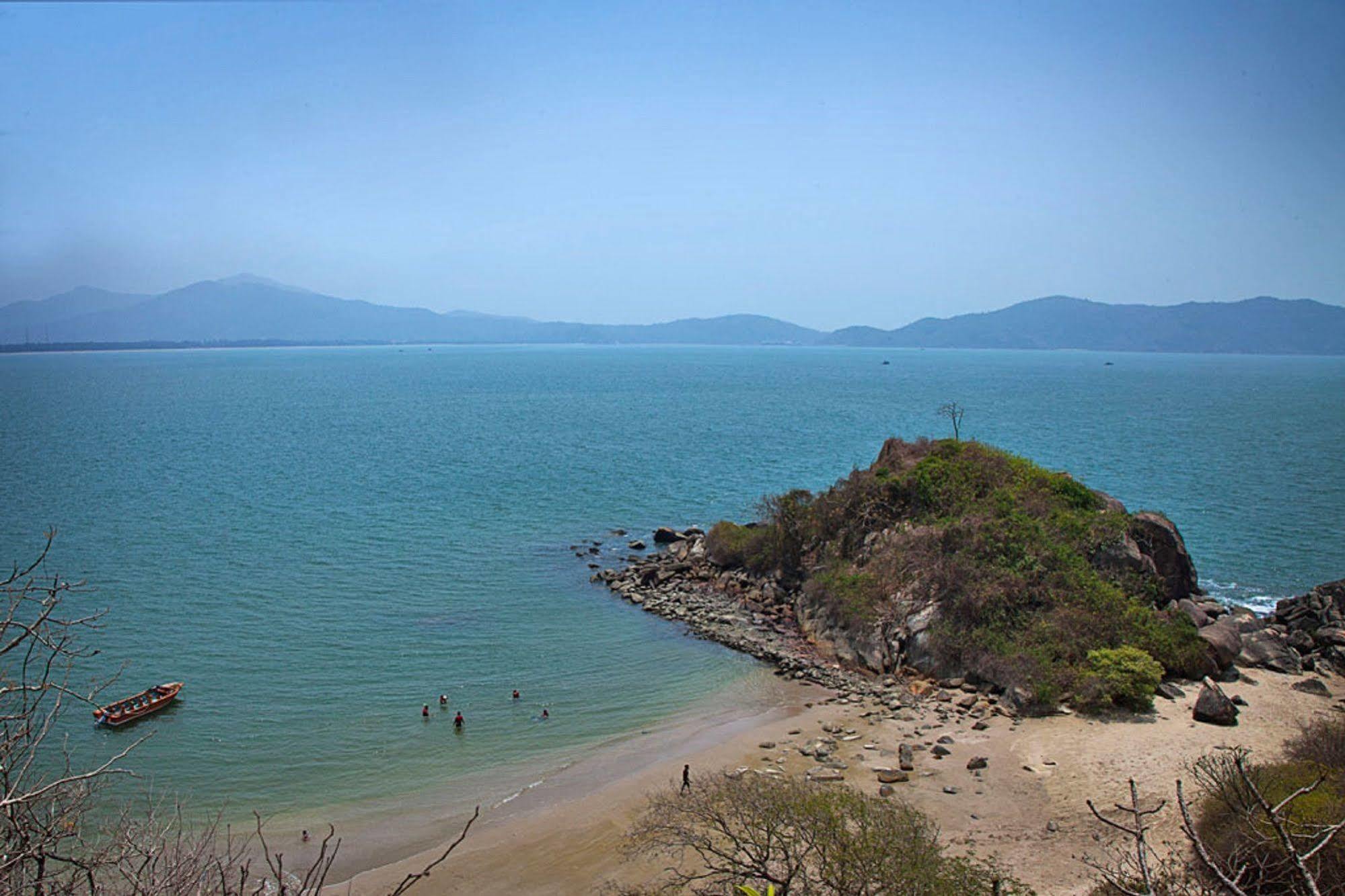 Sterling Karwar Hotel Buitenkant foto